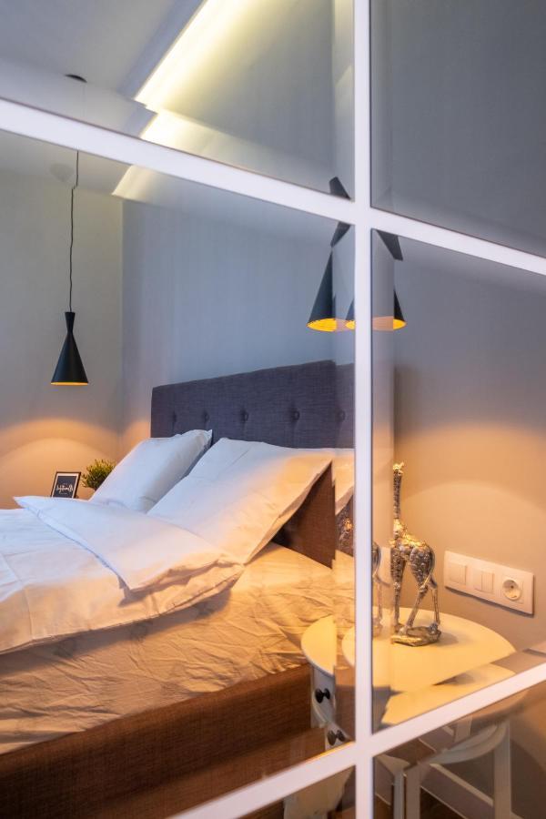 Designer & Cozy 2Bd Flat With A Parking In The City Center By Flat Mаnager Sofia Exterior photo