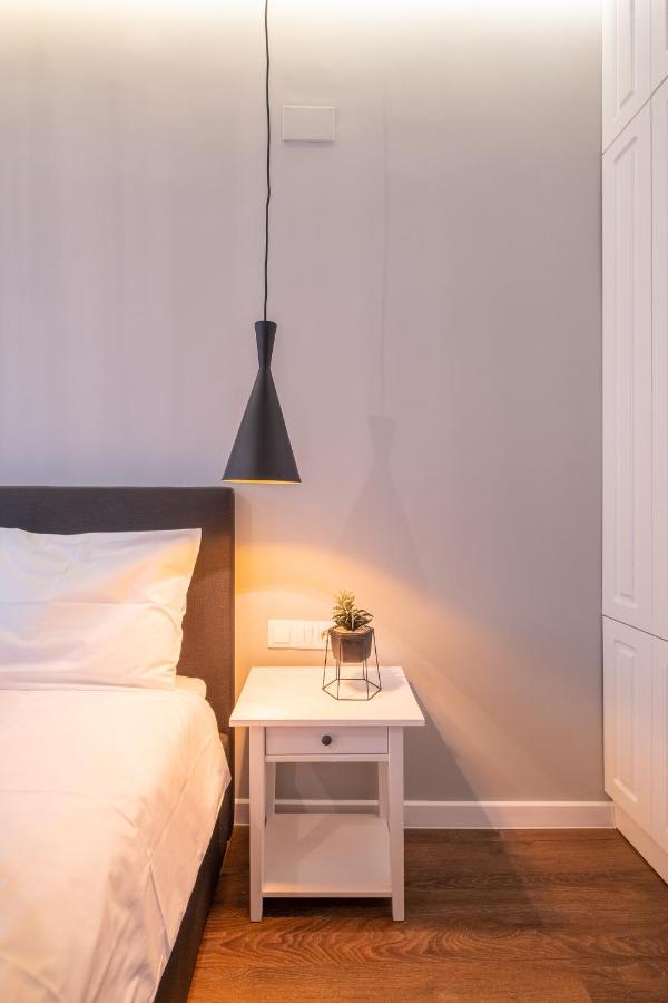 Designer & Cozy 2Bd Flat With A Parking In The City Center By Flat Mаnager Sofia Exterior photo